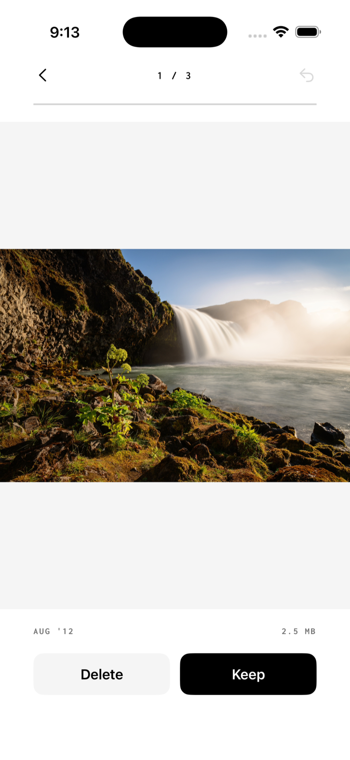 Review screen: a waterfall photo, 1 of 3, from August 2012, 2.5 MB, with Delete and Keep buttons.